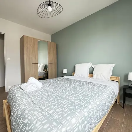 Jolie F3 Berthelot , Equipe - Wi-fi , Cl-fd Berthelot 10eme Apartment Clermont-Ferrand