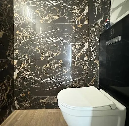 Apartmán Jolie F3 Berthelot , Equipe - Wi-fi , Cl-fd Berthelot 10eme